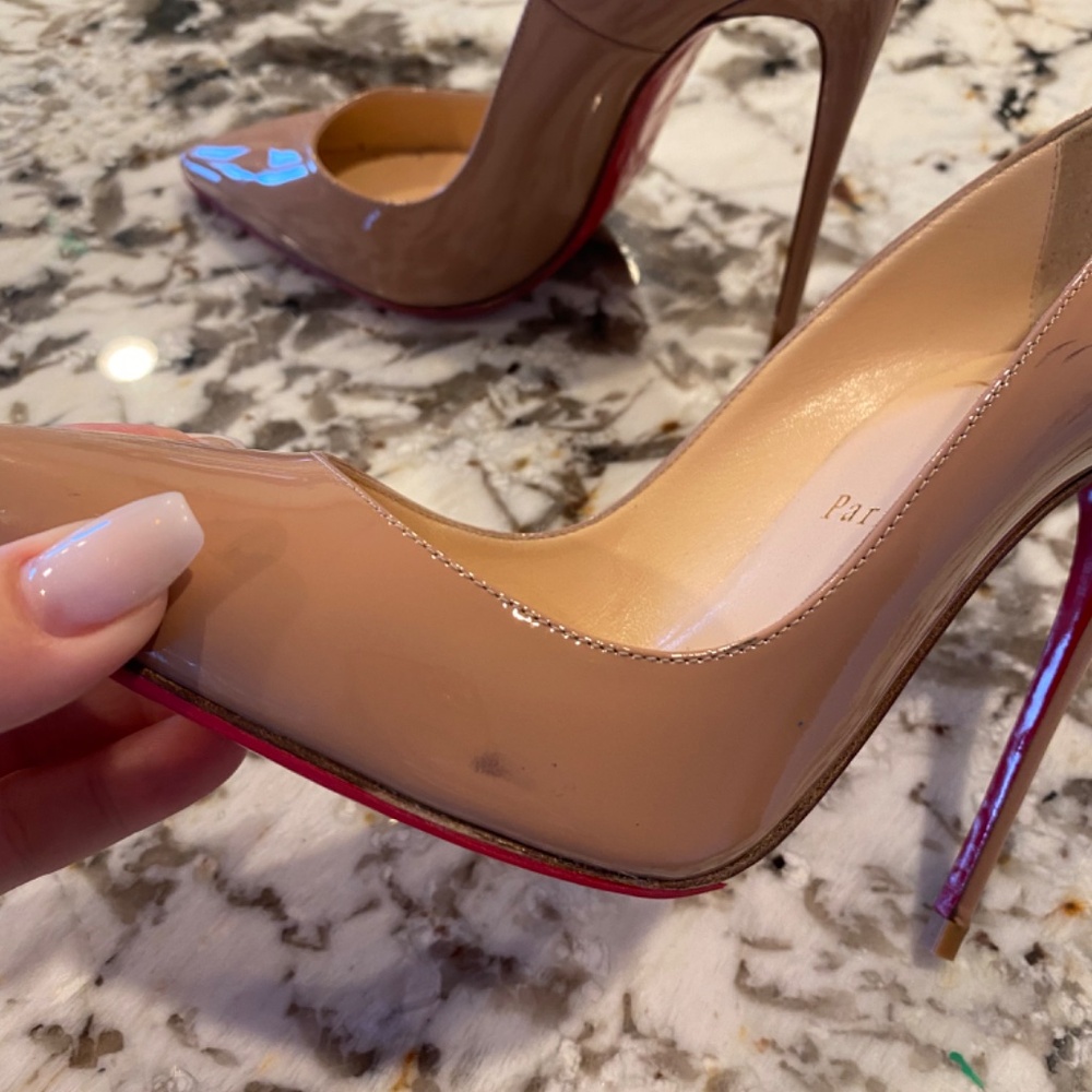 Christian Louboutin Nude Patent Leather Heels - Picture 3 of 14
